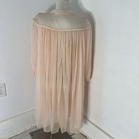 Vintage 60s Pink Polka Dot Chiffon Robe - Picture 7 of 7